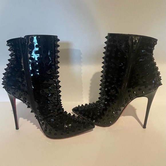 Christian Louboutin Snakilta 120 Black Patent Spiked Boots - Picture 6 of 6